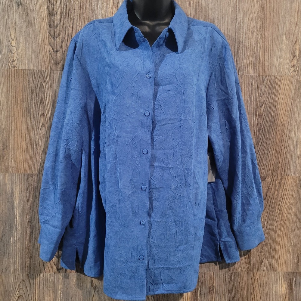 Catherines Faux Suede Button Up Shirt Size 1X Cornflower Blue Crinkle Collared